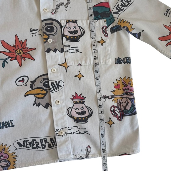 Zara Multicolor Graphic Jean Jacket
A003 - Picture 5 of 9